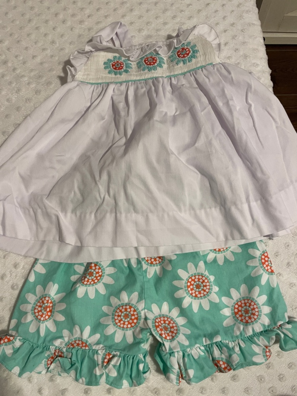 Girls White Top & Mint Floral Shorts Matching Set